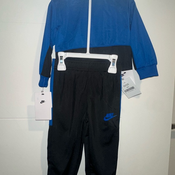Nike Kids Blue and Black Track Set - Picture 2 of 6